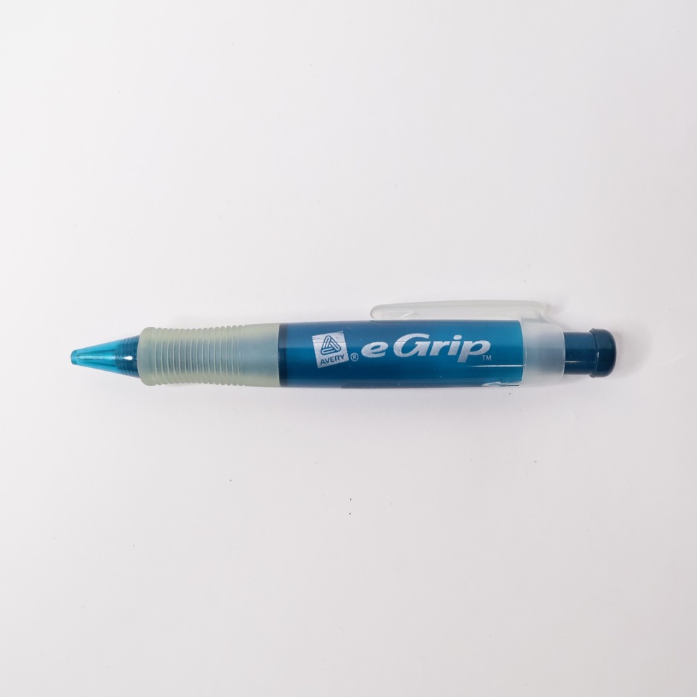 Avery eGrip Retractable Ballpoint Pen Blue Translucent Ergonomic Rubber‎ Grip